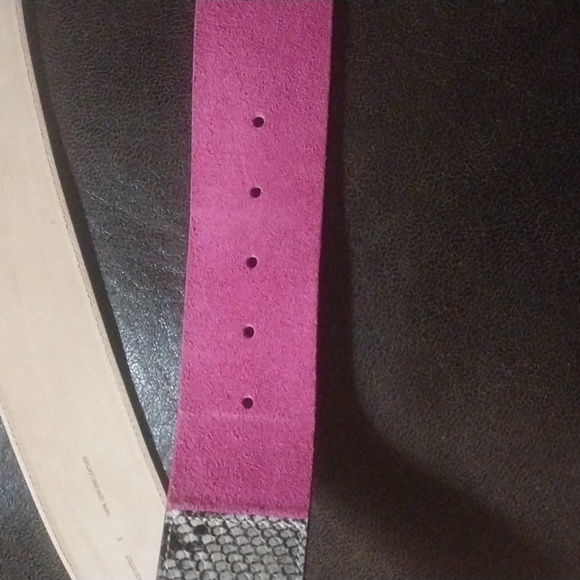 Carlisle Genuine Snakeskin Leather Belt Size L Made in Italy - Picture 8 of 8